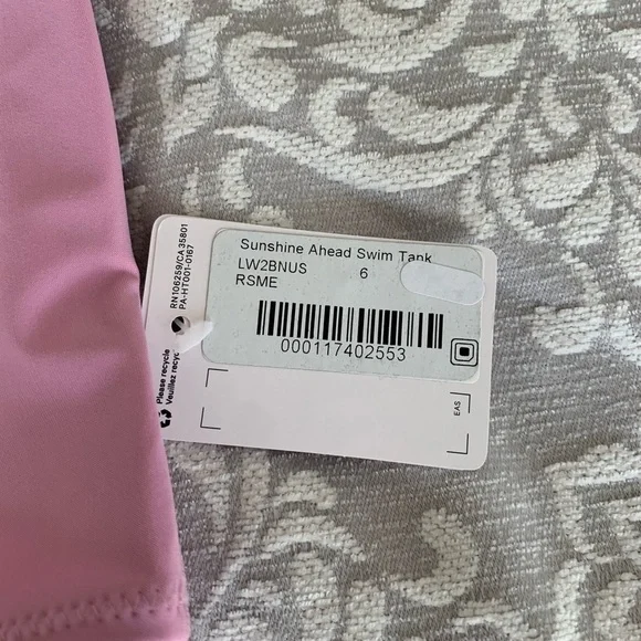 Lululemon Sunshine Ahead Swim Tank - Picture 7 of 14